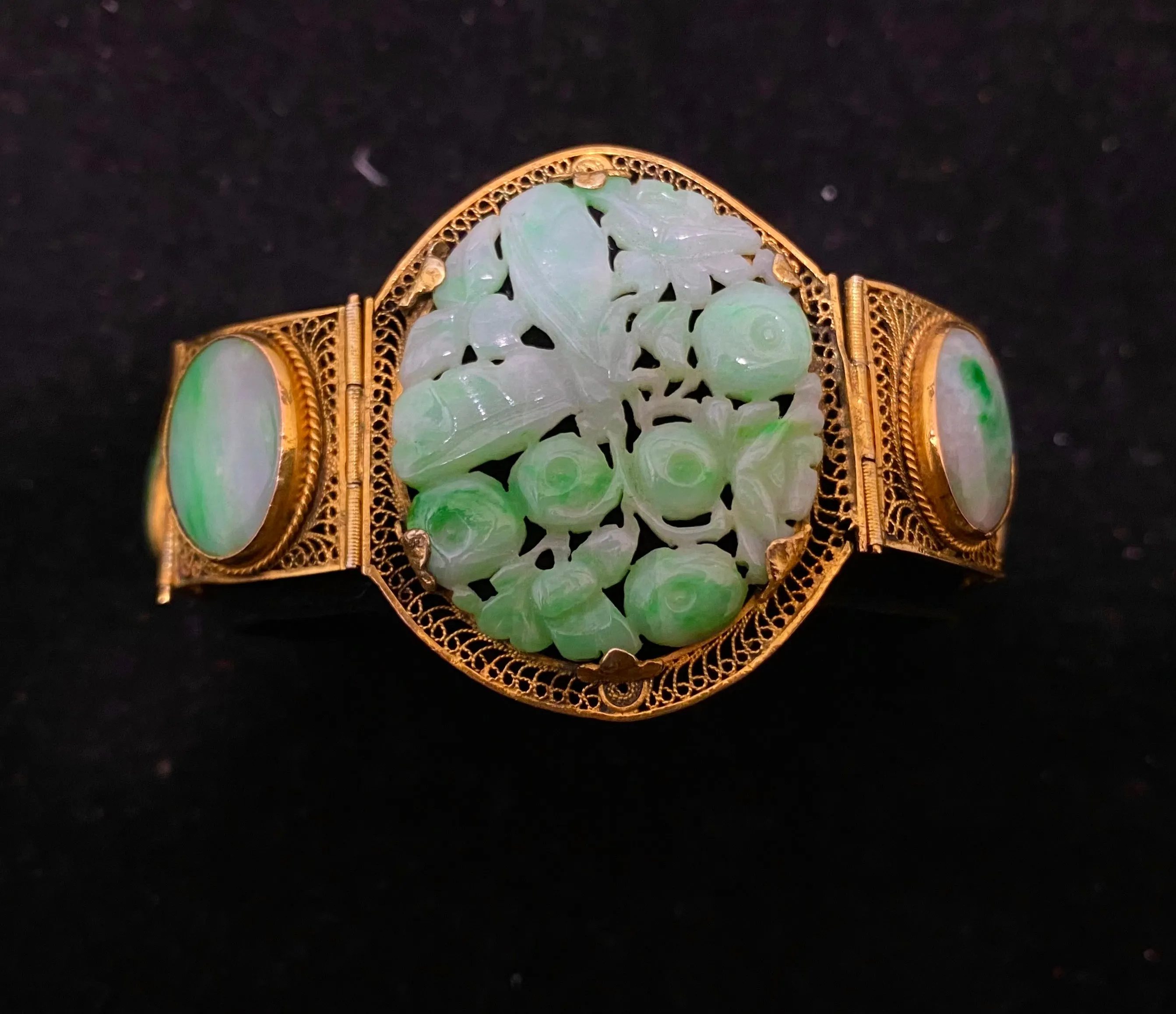 1930’s Vintage Solid Yellow Gold Apple Jade Bracelet - $10K Appraisal Value w/ CoA!