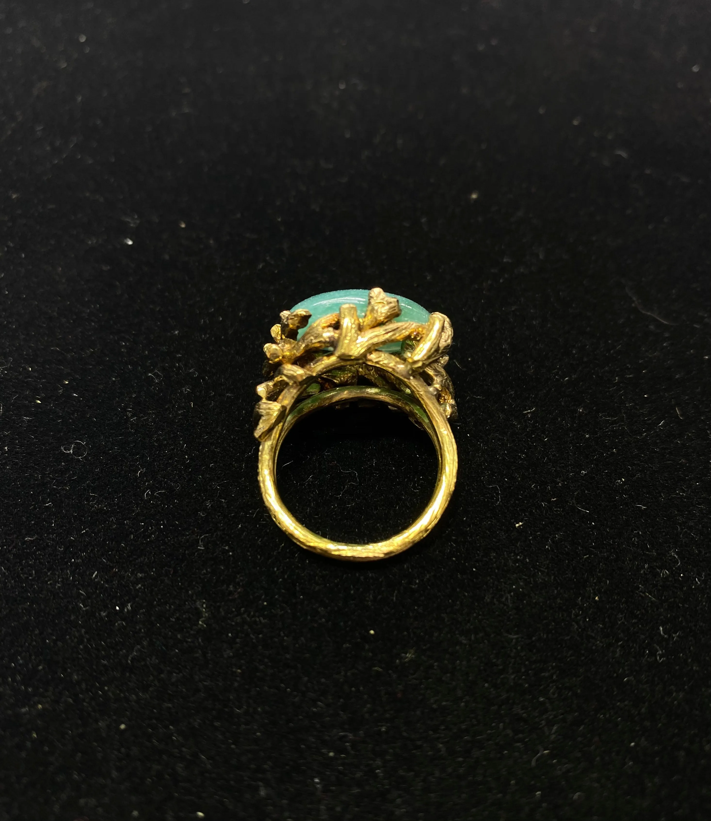 1930’sBeautiful Antique 10 ct. Jade 18K Yellow Gold Ring - $15K Appraisal Value w/CoA}