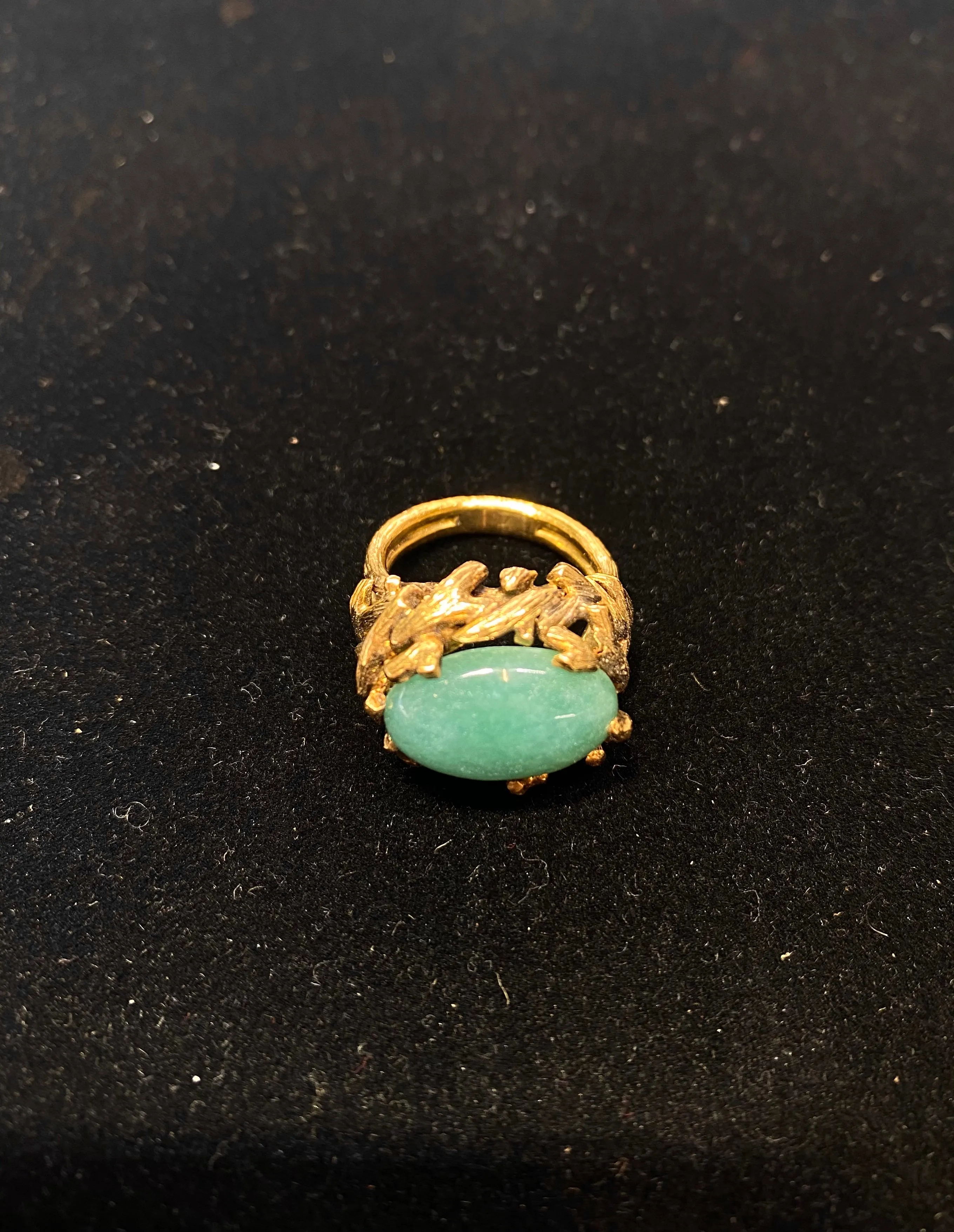 1930’sBeautiful Antique 10 ct. Jade 18K Yellow Gold Ring - $15K Appraisal Value w/CoA}