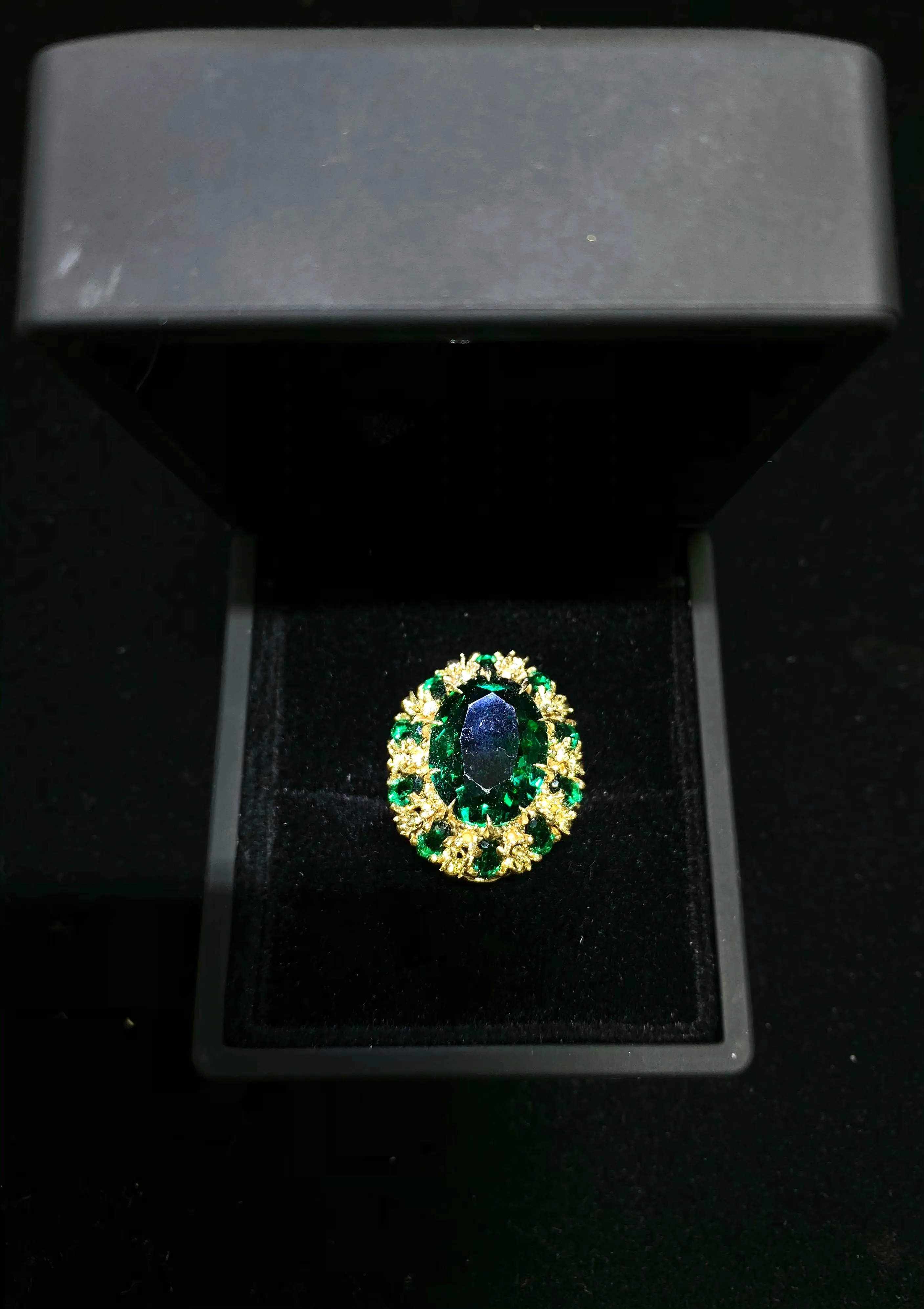 1940’s Style Antique Solid Yellow Gold w/ Emerald Crystal Ring - $6K APR w/ CoA!
