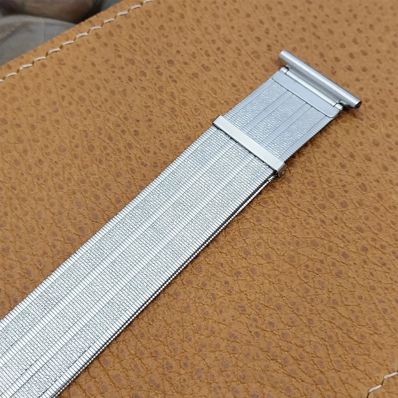22mm 20mm Stainless Steel Wide Mesh nos 1960s Glauner & Epp Vintage Watch Band