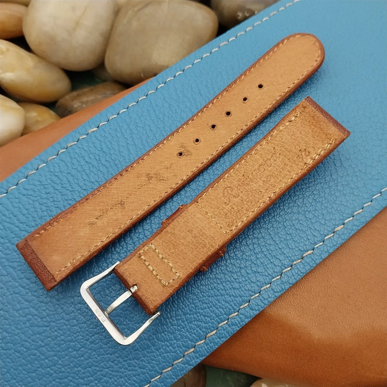A-11 Elgin Buckle & Redwood Saddle Leather 1940s-1950s Unused Vintage Watch Band