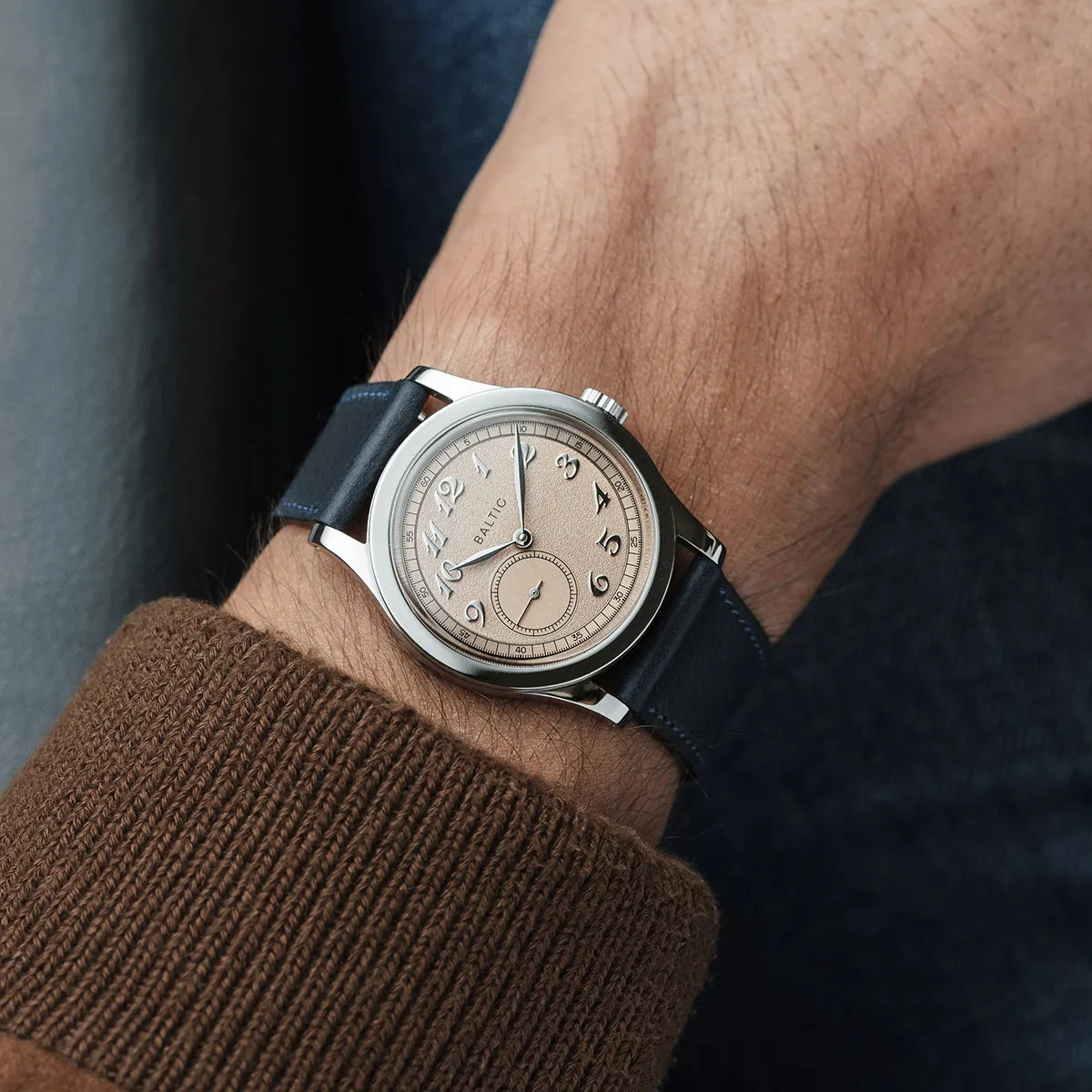 BALTIC MR CLASSIC SALMON (STITCHED NAVY BLUE)
