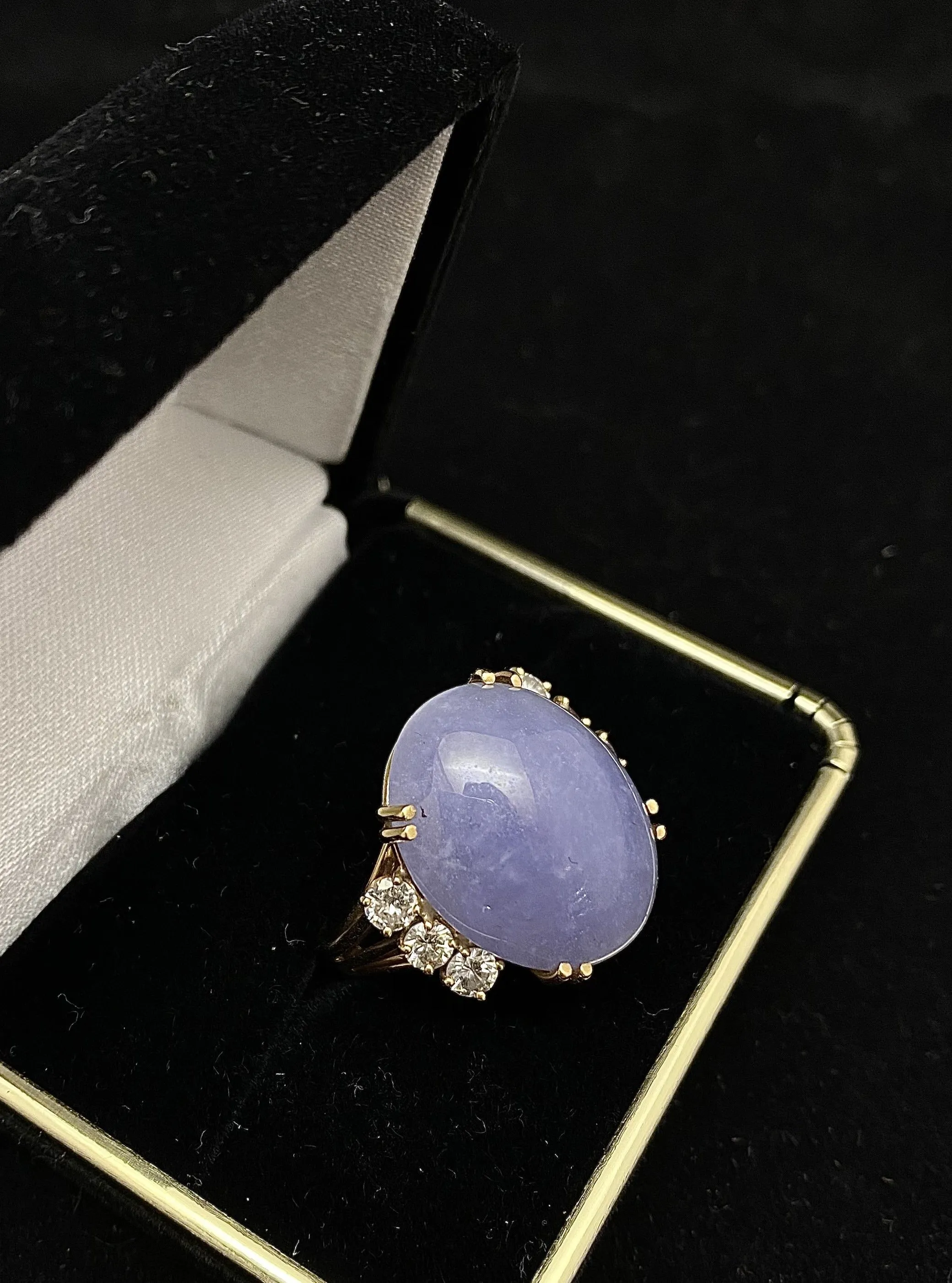 Beautiful Designer 30 Ct. Violet Jade & 6-Diamond Ring - $30K Appraisal Value w/ CoA!