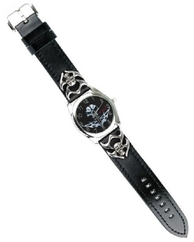 CLOCK TRIBAL SKULL WITH SKULL BACKROUND