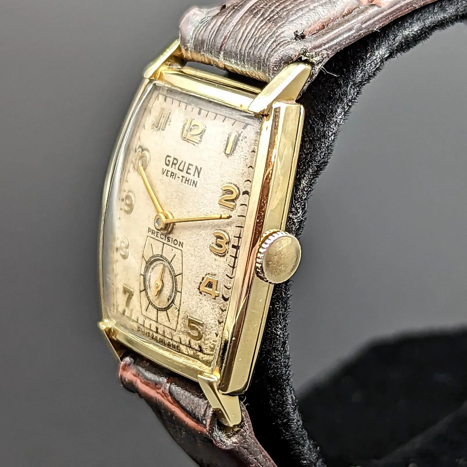 GRUEN Precision Wristwatch 14K GOLD Swiss Cal. 430 17 Jewel Vintage Watch