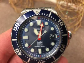 Men's Seiko Solar Divers Watch P.A.D.I Approved SNE435