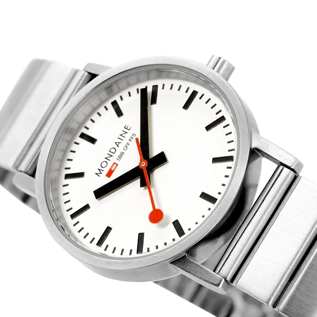 MONDAINE CLASSIC  SILVER BRUSHED WATCH WITH BRACELET STRAP A660.30314.16SBJ