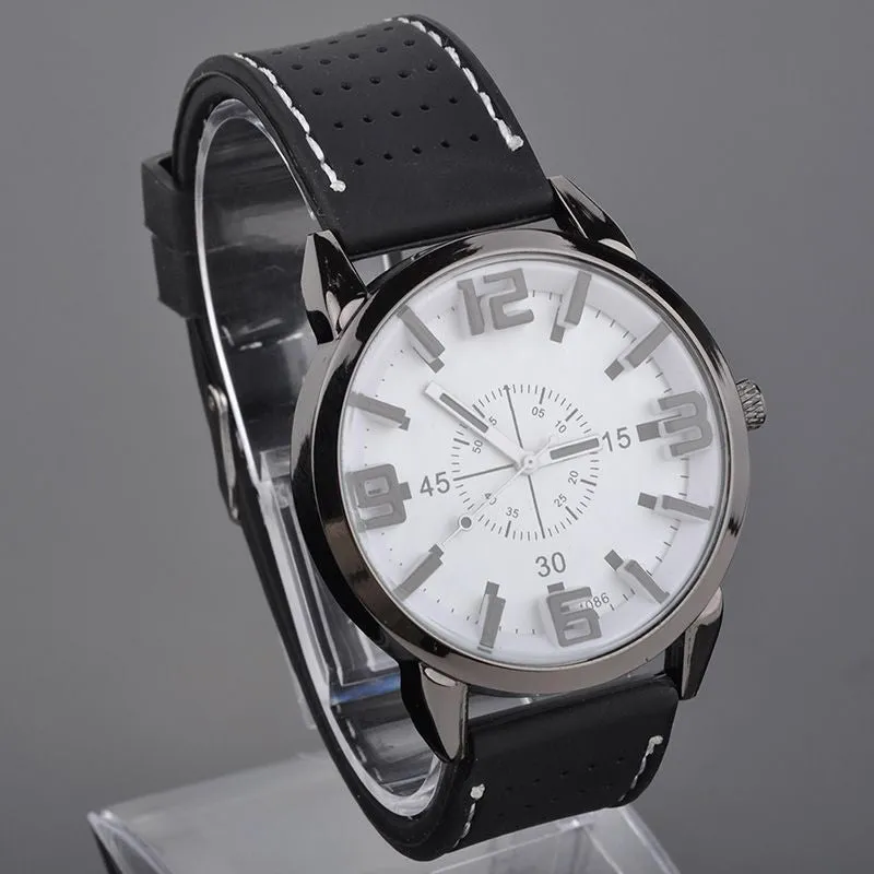 New Men Watch Quartz Watch with Rubber Strap Band Wrist Watch Men Gift