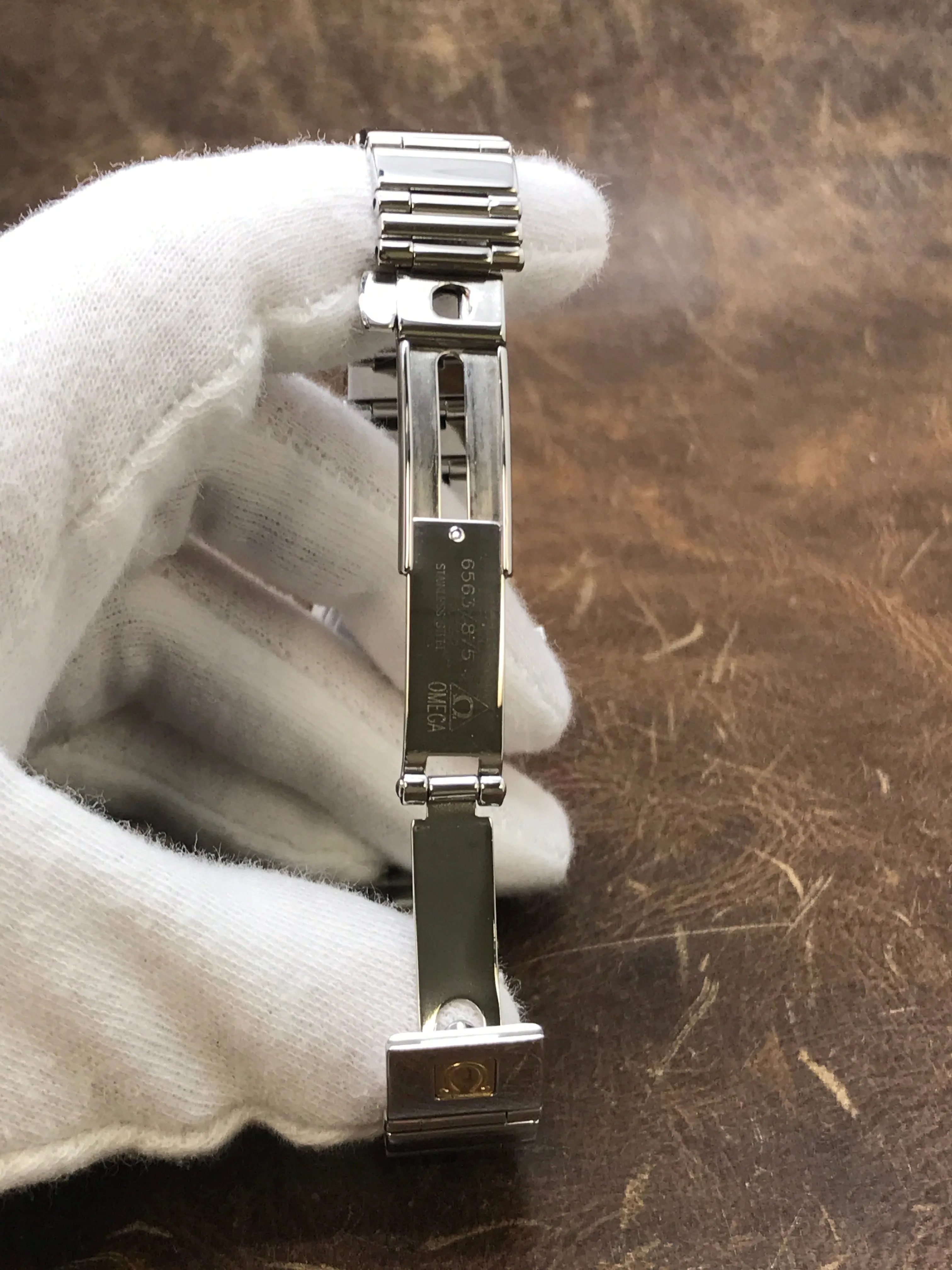 Omega Constellation My Choice Diamond Bezel 1465.71.00 White MOP Dial Quartz Women's Watch