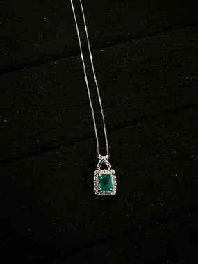 Princess Cut Emerald Halo Necklace PT900 CX3616