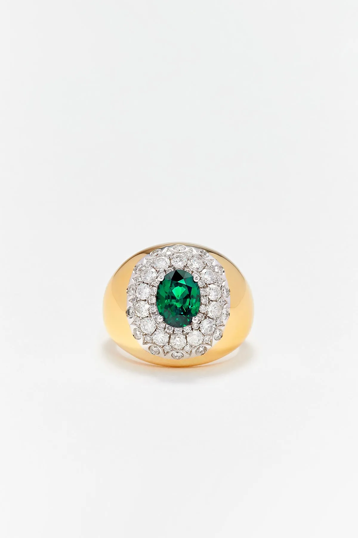 YVONNE LÉON | DIAMOND EMERALD RING